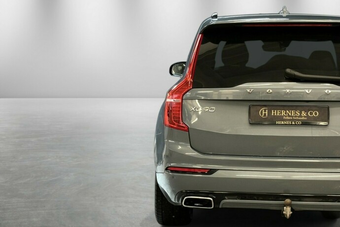 volvo-xc-90-plug-in-petrol-2020-big-46