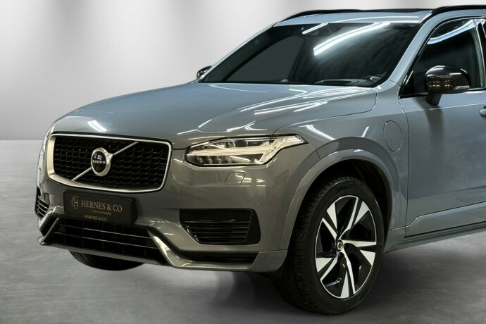 volvo-xc-90-plug-in-petrol-2020-big-48