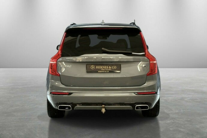 volvo-xc-90-plug-in-petrol-2020-big-47