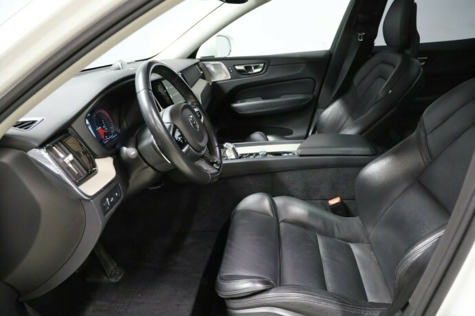 volvo-xc-60-elektrisitetbensin-2018-big-6