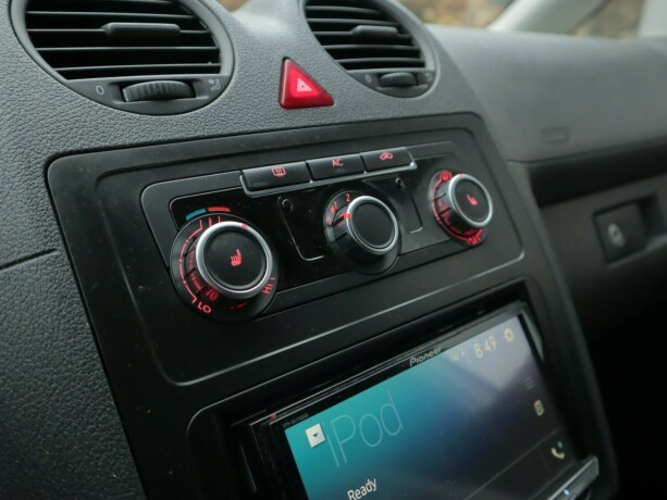 volkswagen-caddy-diesel-2011-big-13