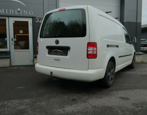 volkswagen-caddy-diesel-2011-big-3