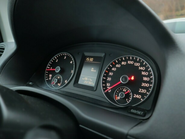 volkswagen-caddy-diesel-2011-big-17