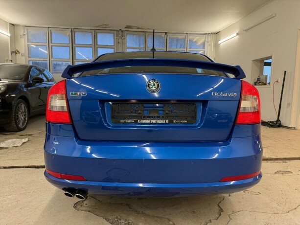 skoda-octavia-rs-diesel-2011-big-3