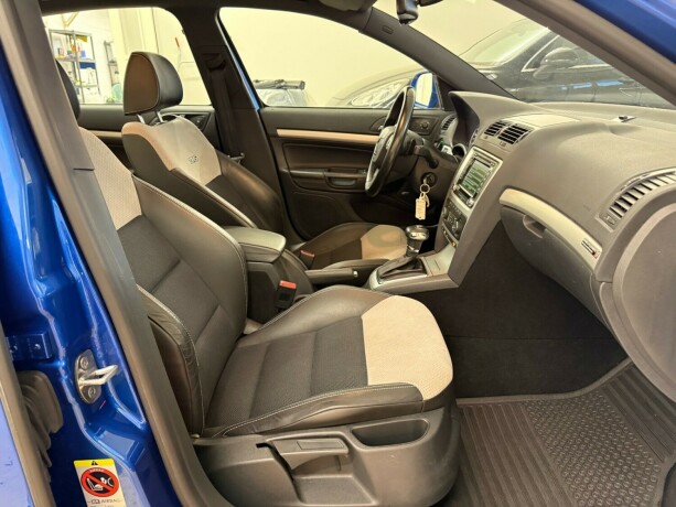 skoda-octavia-rs-diesel-2011-big-10