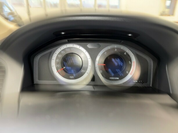 volvo-xc-60-diesel-2009-big-29