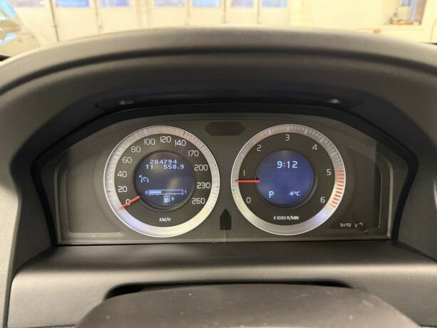 volvo-xc-60-diesel-2009-big-27