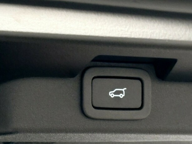 land-rover-discovery-diesel-2018-big-29