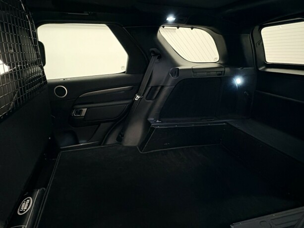 land-rover-discovery-diesel-2018-big-27