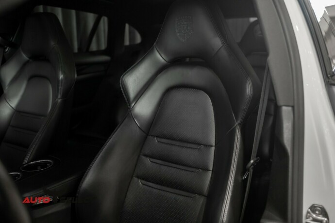 porsche-panamera-elektrisitetbensin-2018-big-29