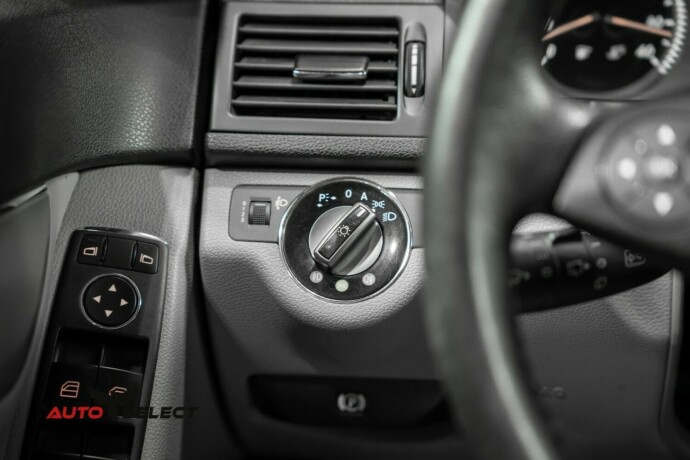 mercedes-benz-c-klasse-diesel-2008-big-28