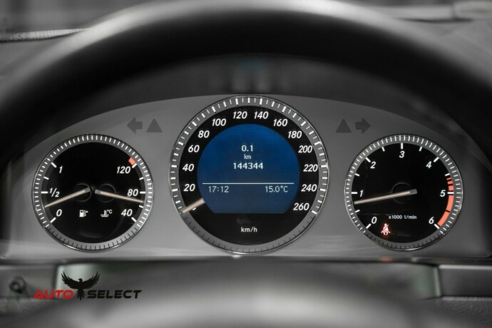 mercedes-benz-c-klasse-diesel-2008-big-30