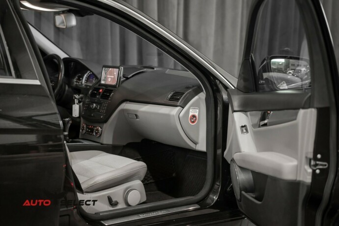 mercedes-benz-c-klasse-diesel-2008-big-17