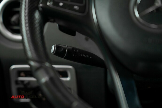 mercedes-benz-vito-diesel-2015-big-24