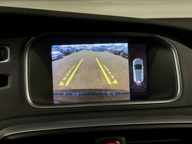 volvo-v40-diesel-2019-big-21