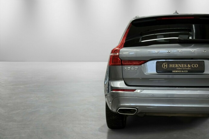 volvo-xc-60-elektrisitetbensin-2019-big-6