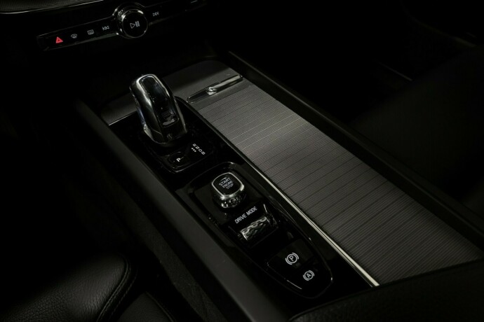 volvo-xc-60-elektrisitetbensin-2019-big-32