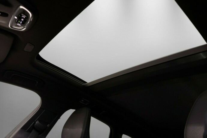 volvo-xc-60-elektrisitetbensin-2019-big-38