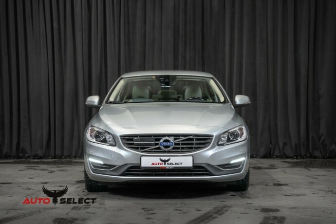 volvo-s60-bensin-2017-big-3
