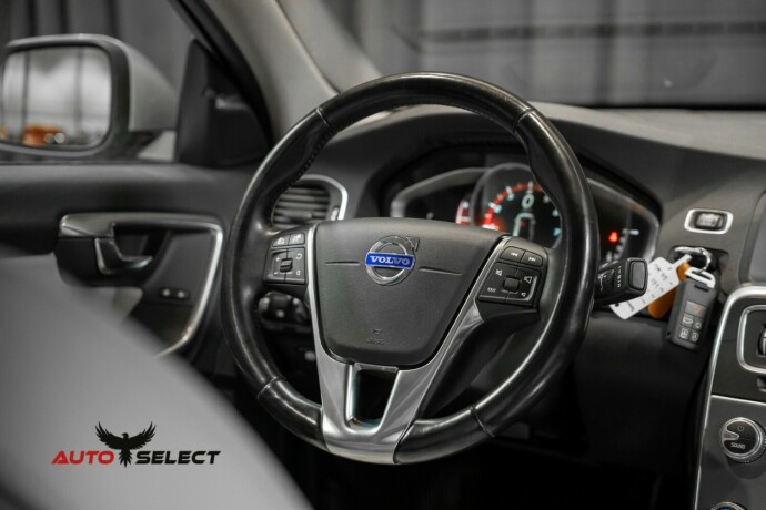 volvo-s60-bensin-2017-big-23