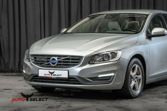 volvo-s60-bensin-2017-big-5