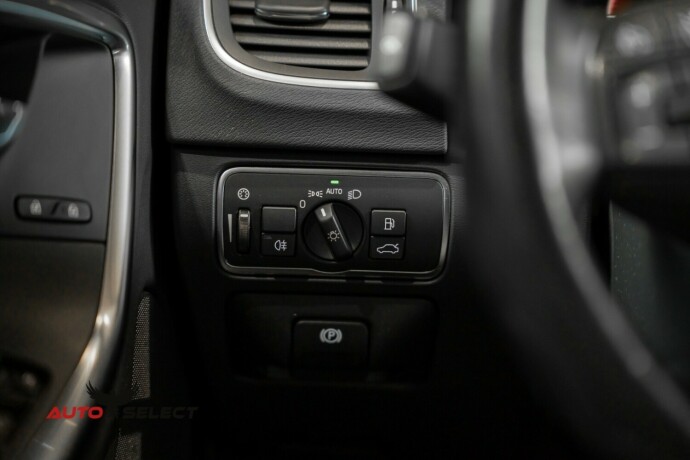 volvo-s60-bensin-2017-big-26