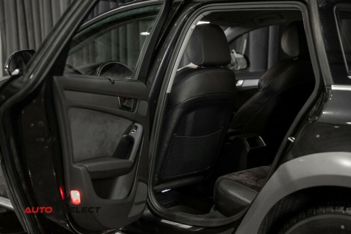 audi-a4-allroad-bensin-2012-big-14