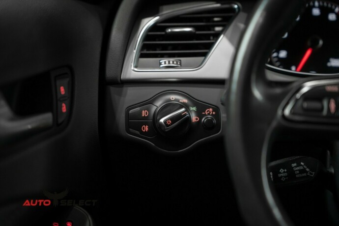 audi-a4-allroad-bensin-2012-big-26