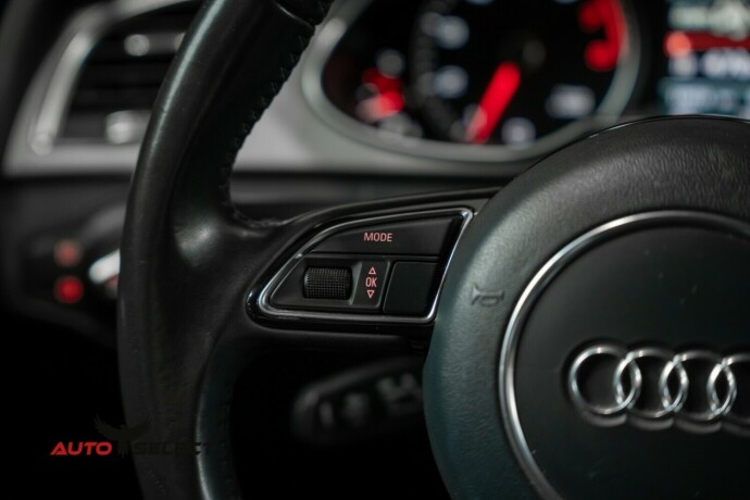 audi-a4-allroad-bensin-2012-big-28