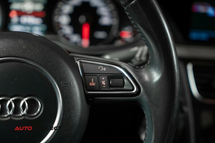 audi-a4-allroad-bensin-2012-big-30