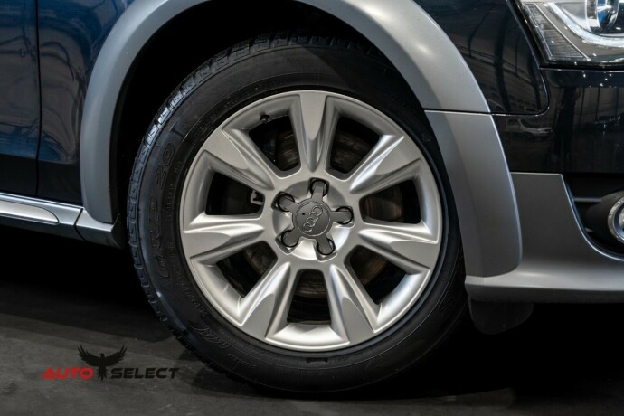 audi-a4-allroad-bensin-2012-big-2