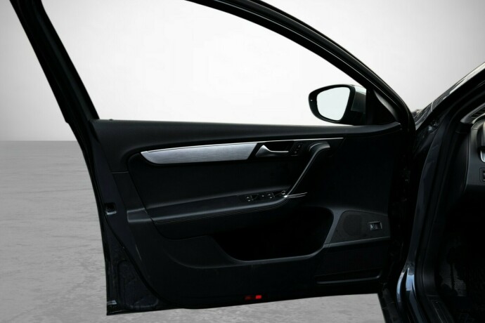 volkswagen-passat-alltrack-diesel-2014-big-8