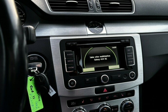 volkswagen-passat-alltrack-diesel-2014-big-21