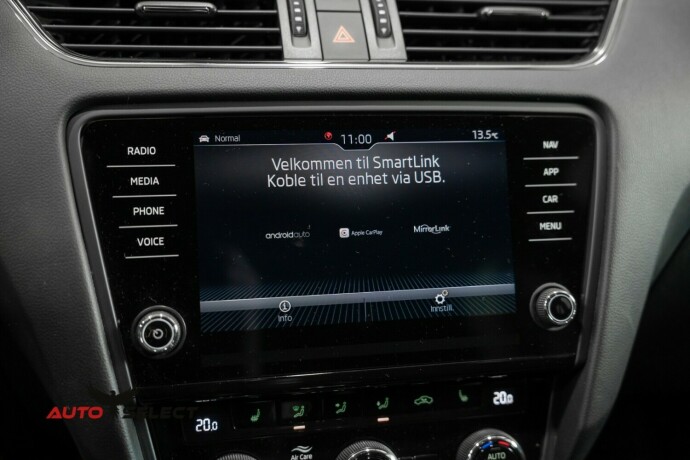 skoda-octavia-scout-diesel-2020-big-44