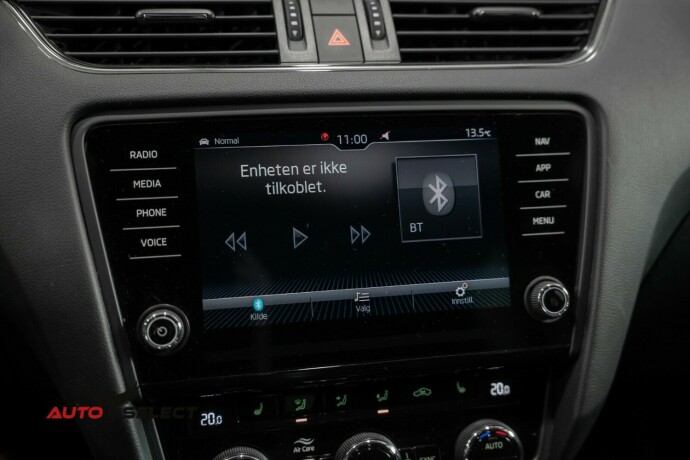 skoda-octavia-scout-diesel-2020-big-43