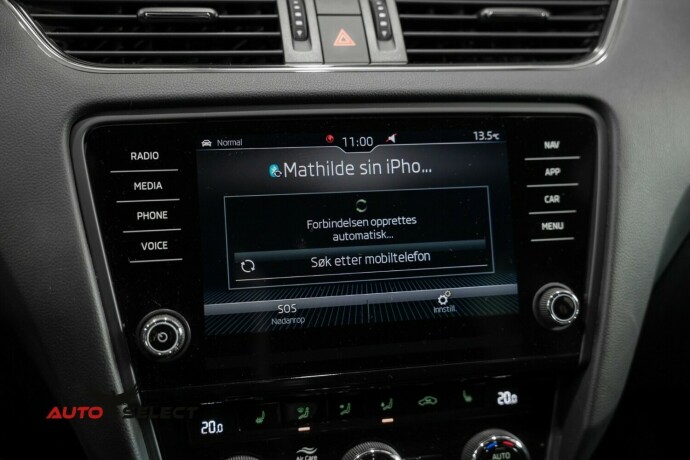 skoda-octavia-scout-diesel-2020-big-45