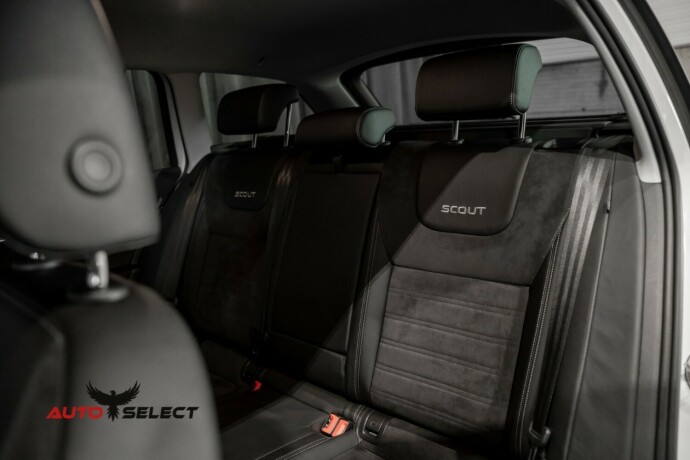 skoda-octavia-scout-diesel-2020-big-16