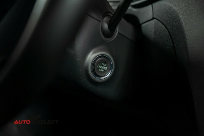 skoda-octavia-scout-diesel-2020-big-25