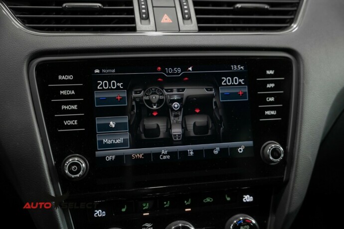 skoda-octavia-scout-diesel-2020-big-41