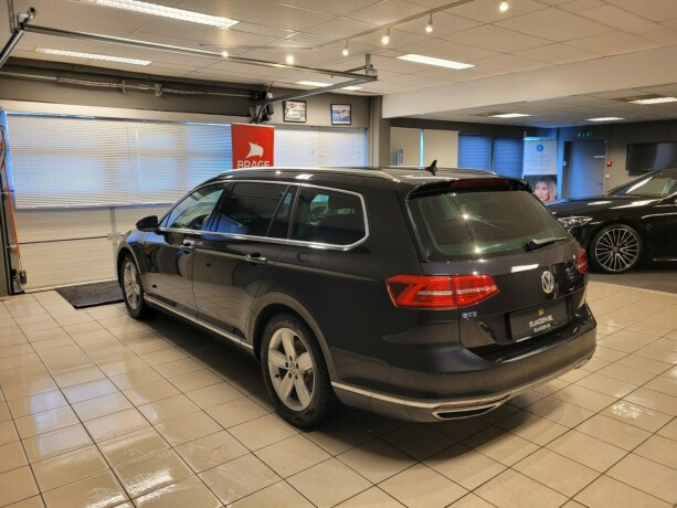 volkswagen-passat-elektrisitetbensin-2018-big-7