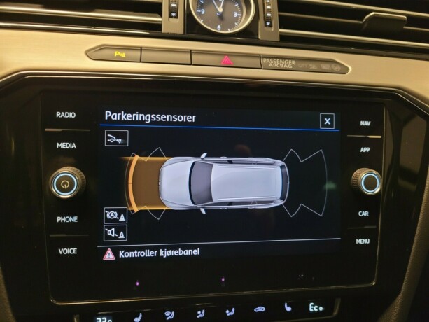 volkswagen-passat-elektrisitetbensin-2018-big-25