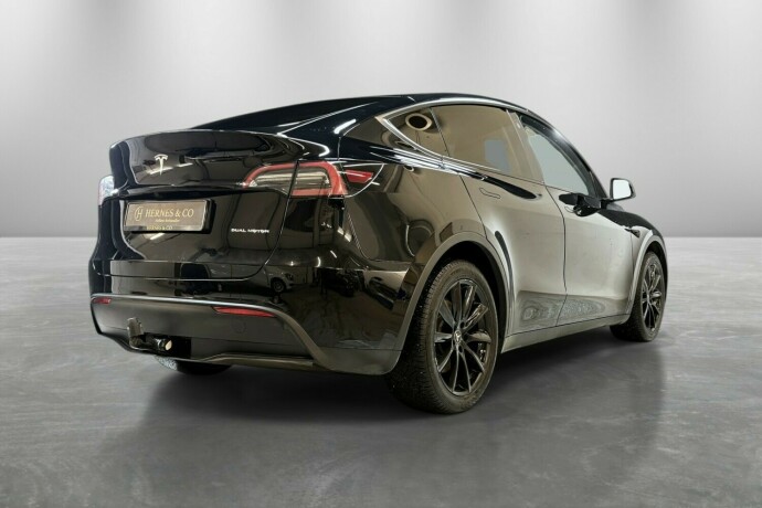 tesla-model-y-elektrisitet-2022-big-31