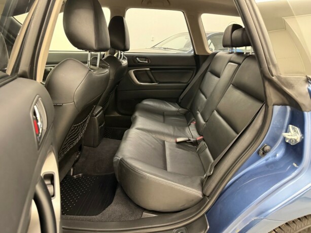 subaru-legacy-bensin-2007-big-24