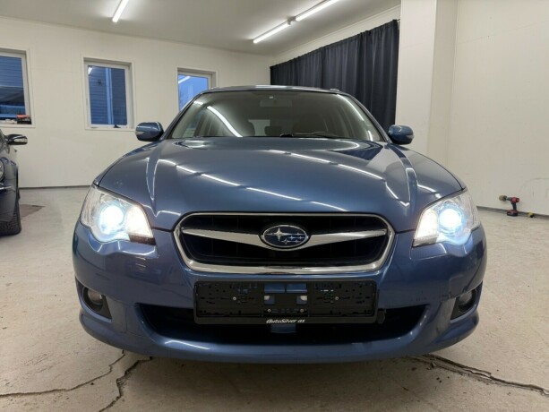 subaru-legacy-bensin-2007-big-7