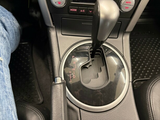 subaru-legacy-bensin-2007-big-16