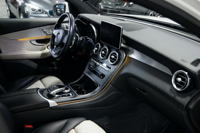 mercedes-benz-glc-elektrisitetbensin-2017-big-13