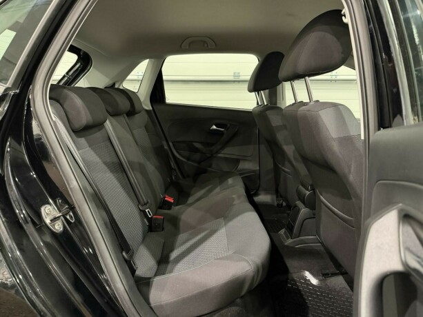 volkswagen-polo-bensin-2017-big-9