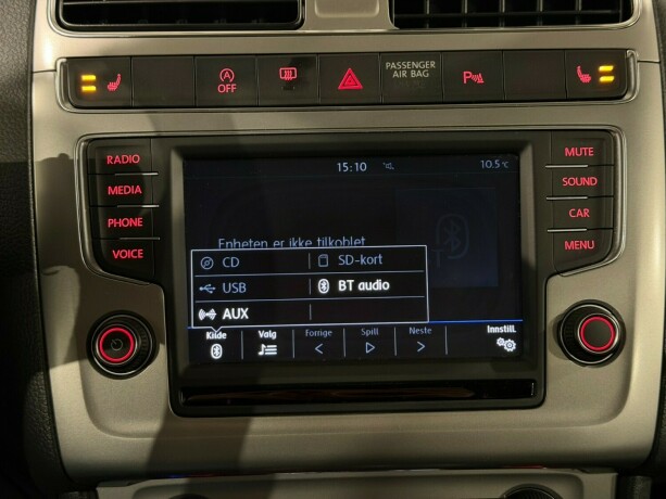 volkswagen-polo-bensin-2017-big-17