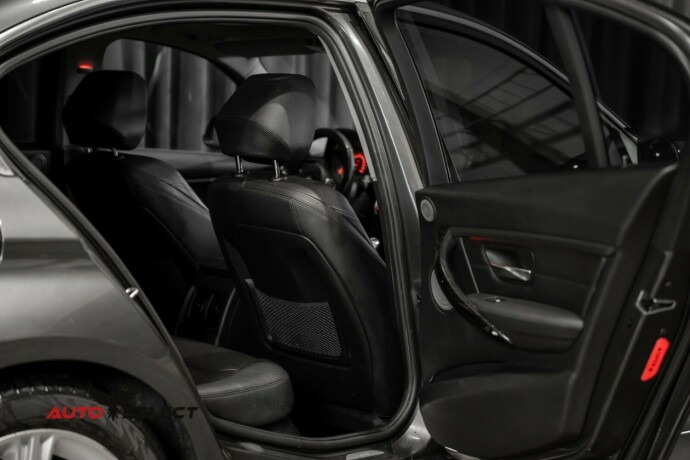 bmw-3-serie-diesel-2013-big-12