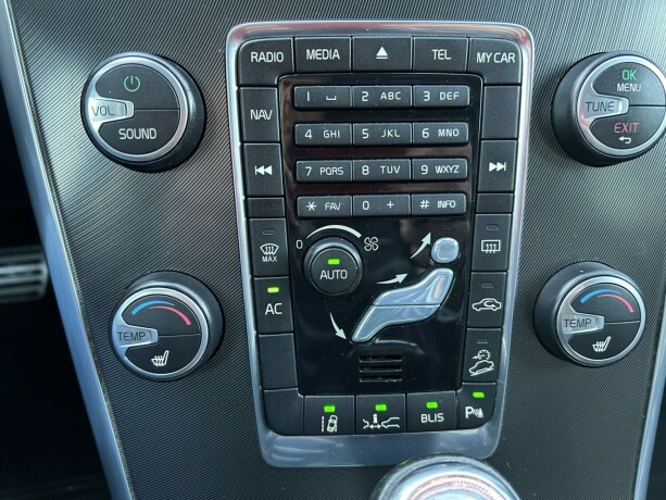 volvo-xc-60-diesel-2013-big-31